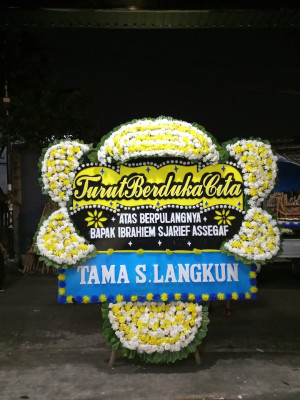 Papan Bunga Duka di Simarito